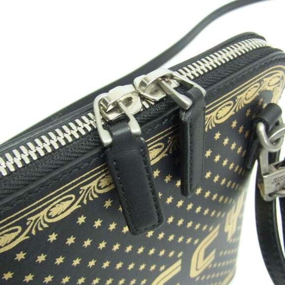 GUCCI Black Leather Shoulder Bag